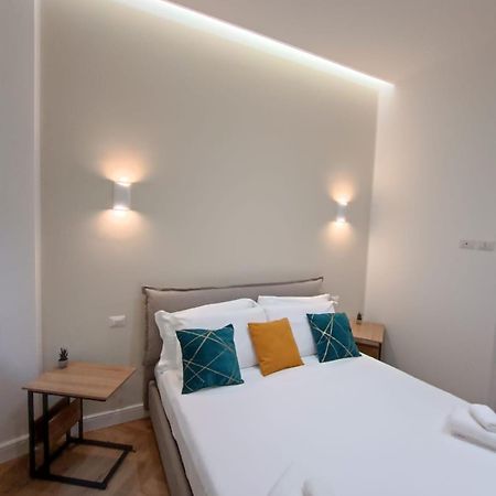 Be-C0 Centrale New Double Suite Милано Екстериор снимка