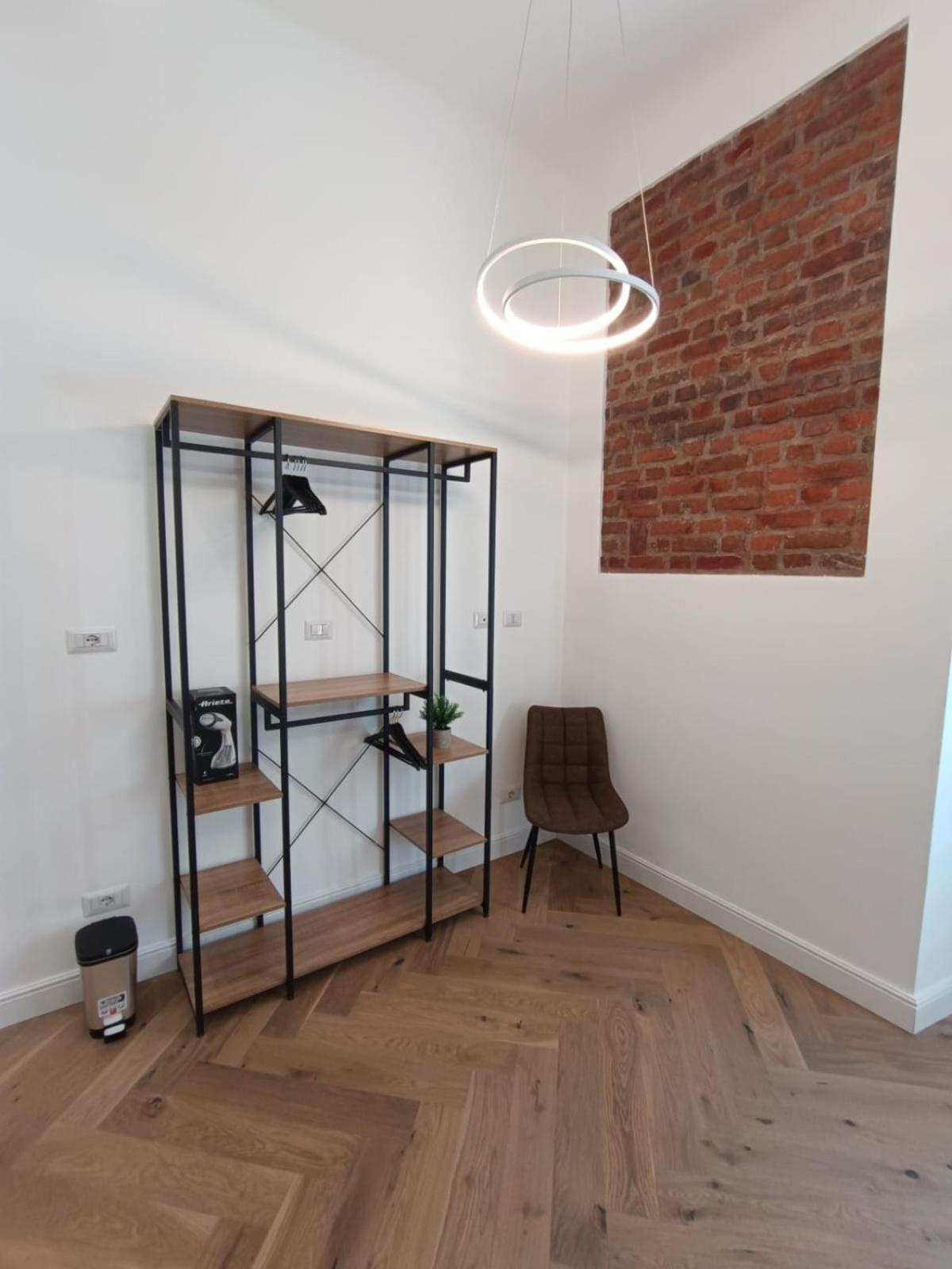Be-C0 Centrale New Double Suite Милано Екстериор снимка