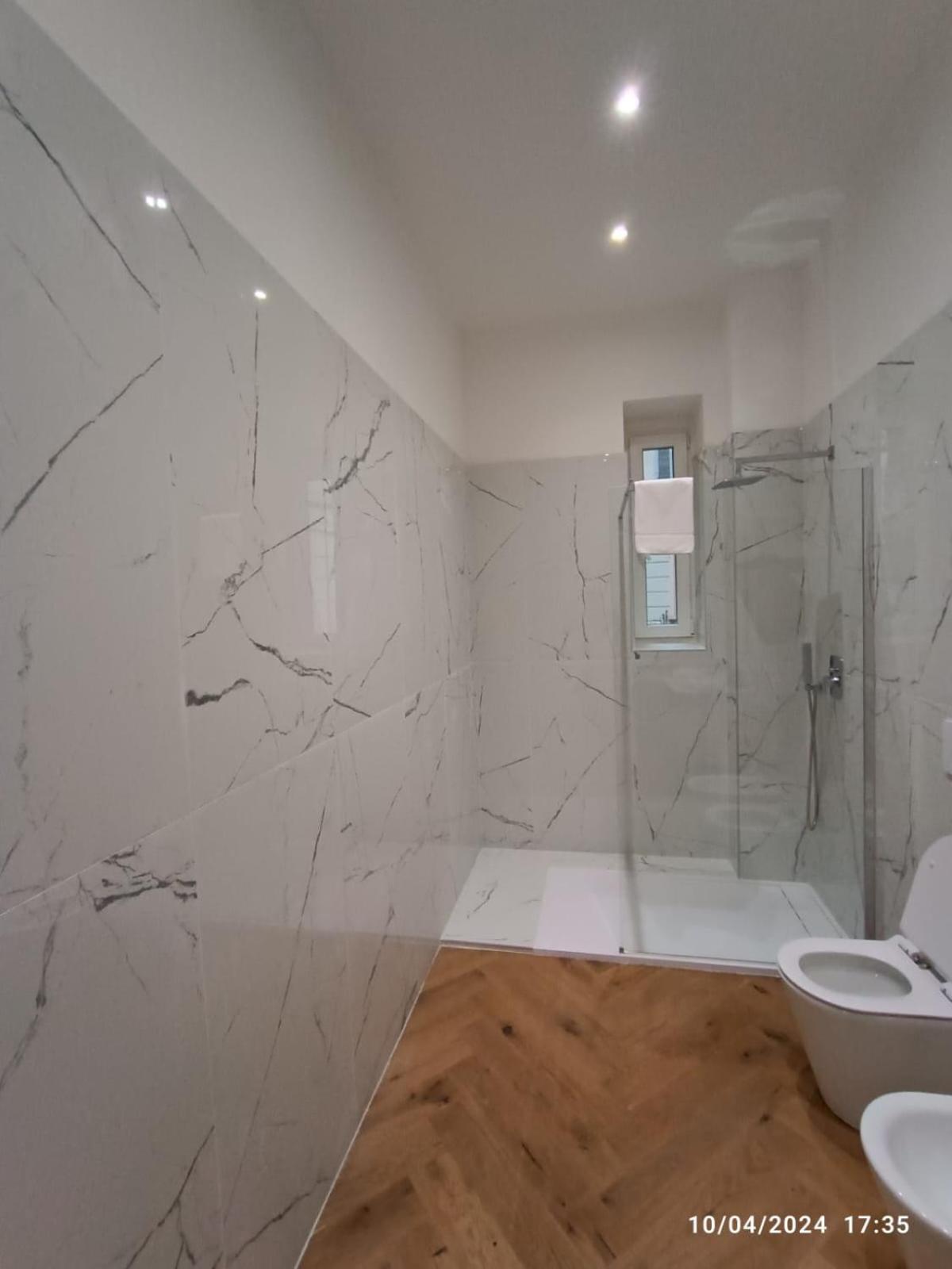 Be-C0 Centrale New Double Suite Милано Екстериор снимка