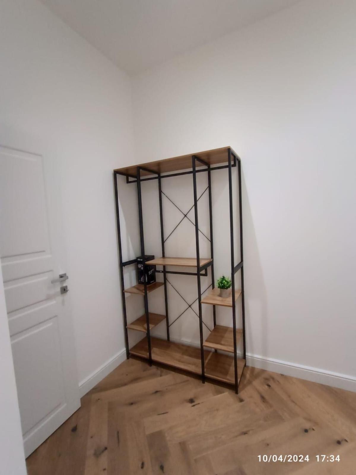 Be-C0 Centrale New Double Suite Милано Екстериор снимка